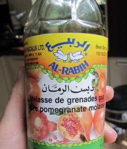 ENSALADA DE GRANADA, CÉLERY Y BULGUR